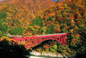 黑部立山(立山黑部)峽谷鐵道