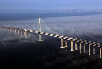 山東青島膠州灣大橋