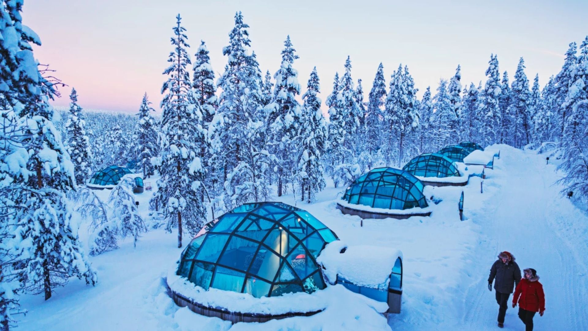 芬蘭冬季三大明星體驗極光玻璃屋