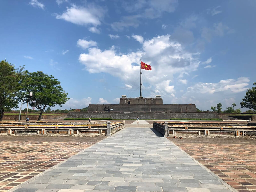 很多人到中越旅遊時，都會將峴港景點和順化景點安排在一起順遊