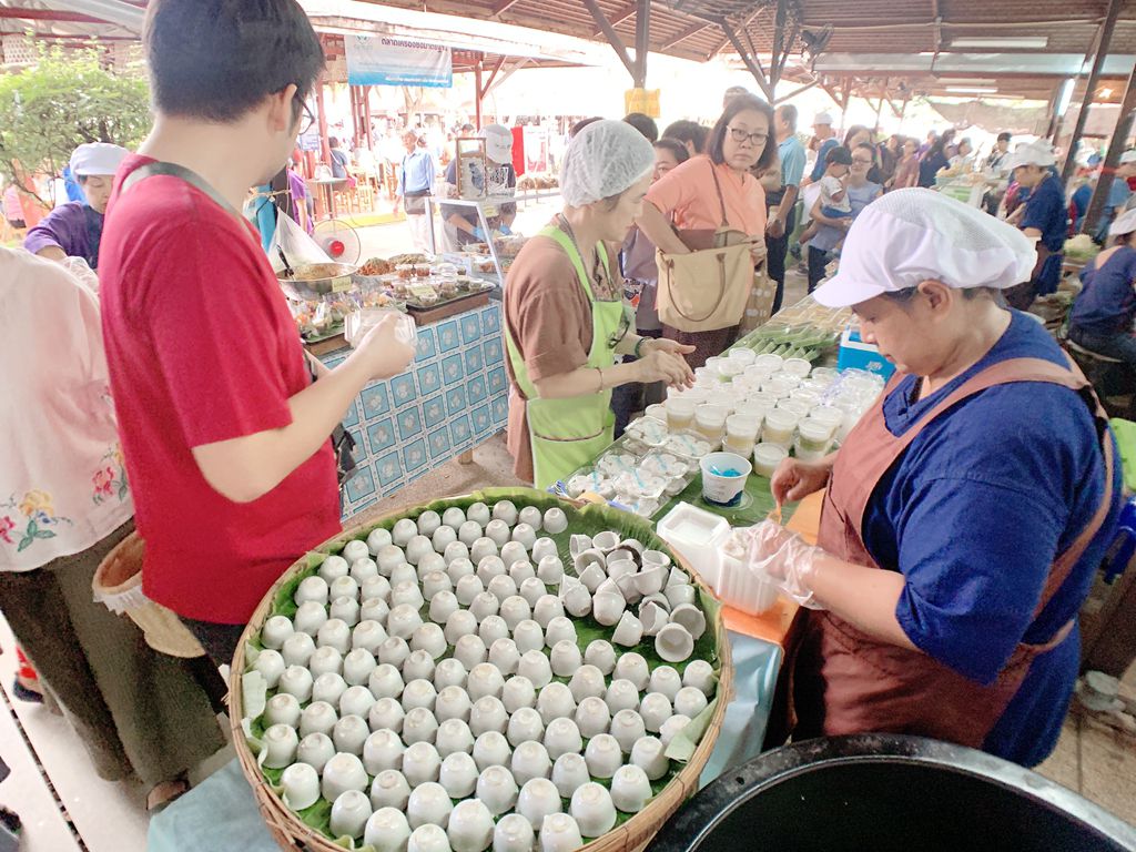 泰國清邁jingjaimarket泰式點心-泰式小點