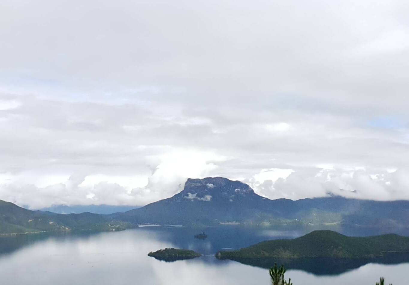 麗江瀘沽湖