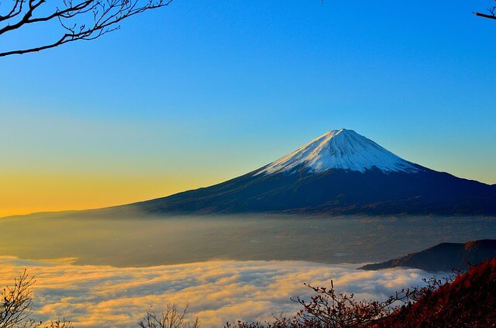 富士山是日本第一高峰