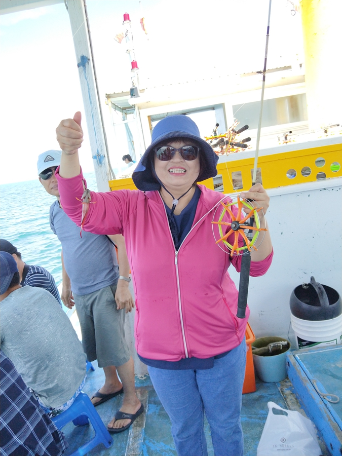 澎湖旅遊釣海魚啦